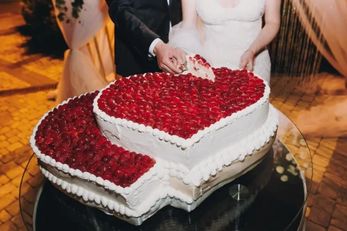 Themed Wedding Cake by Bravo Patisserie